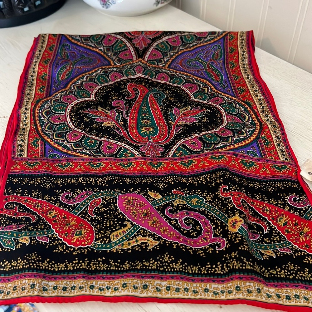 Bill Blass 100% silk scarf for Baar & Beards oblong 52” x 10.5”